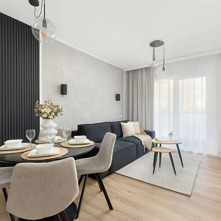 公寓 Elegant With Parking In By Renters Prestige *