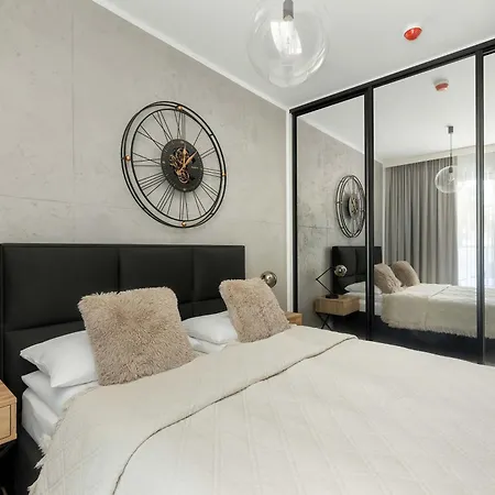 Elegant With Parking In By Renters Prestige 公寓 科沃布热格